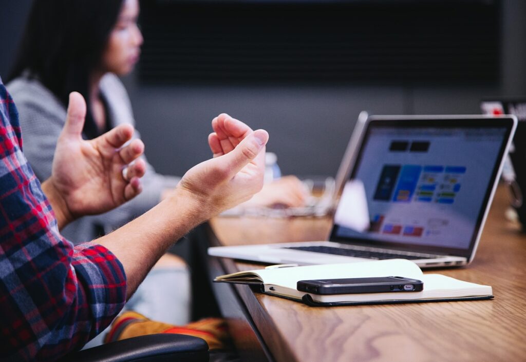 Why You Should Use A Professional Web Designer?